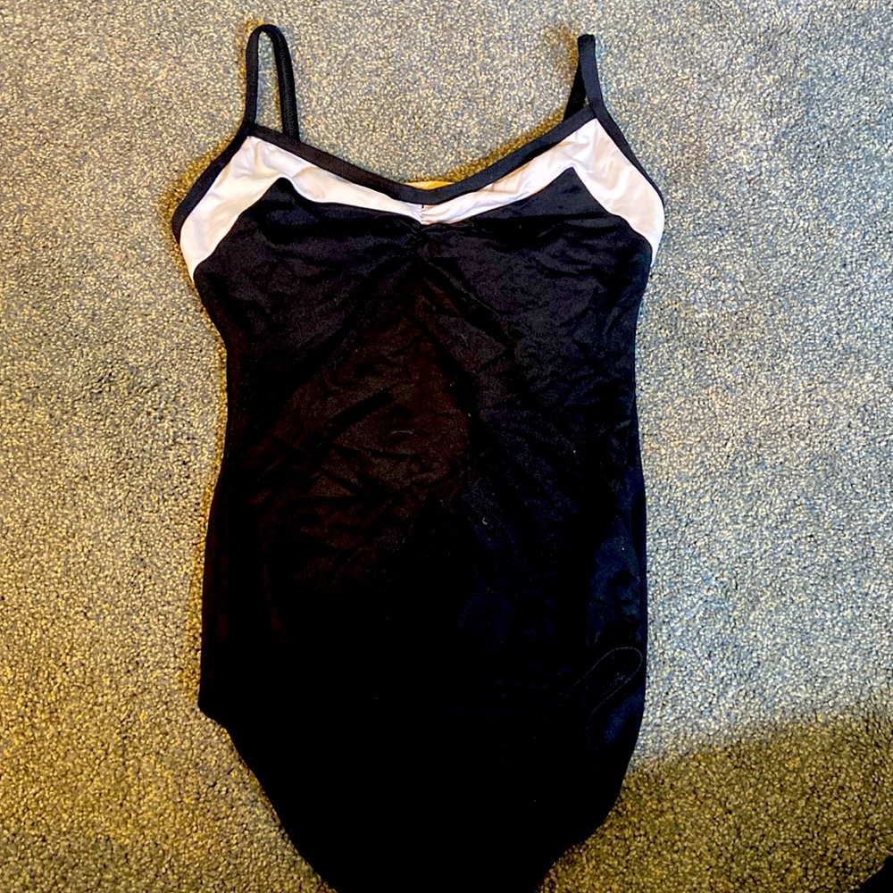 White and black Leo